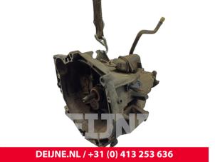 Getriebe van een Renault Master II (JD) 2.5 D 2000