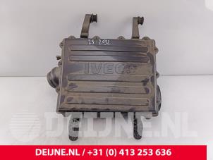 Gebrauchte Luftfiltergehäuse Iveco New Daily VI 33S14, 35C14, 35S14 Preis € 181,50 Mit Mehrwertsteuer angeboten von van Deijne Onderdelen Uden B.V.