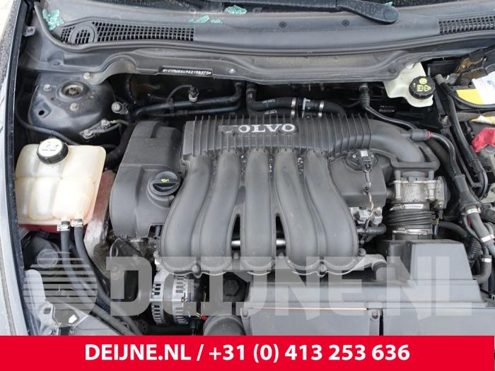 Gebrauchte Motor Volvo V50 (MW) 2.4 20V Preis € 650,00 Margenregelung angeboten von van Deijne Onderdelen Uden B.V.