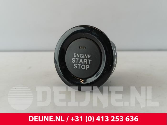 Usagé Commande start/stop Seres 3 52kWh Prix € 36,30 Prix TTC proposé par van Deijne Onderdelen Uden B.V.