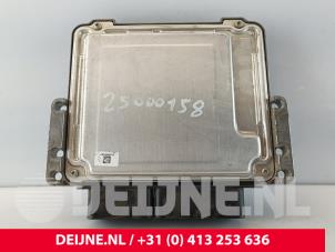 Engine management computer from a Volvo XC40 (XZ) 1.5 T3 12V 2019