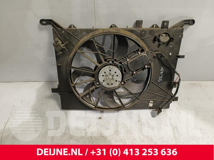 Używane Wentylator Volvo S60 I (RS/HV) 2.3 T5 20V Cena € 150,00 Procedura marży oferowane przez van Deijne Onderdelen Uden B.V.