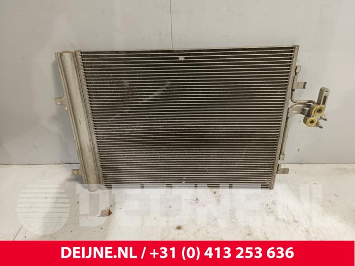 Usagé Condenseur de climatisation Volvo V40 (MV) 1.6 D2 Prix € 45,00 Règlement à la marge proposé par van Deijne Onderdelen Uden B.V.
