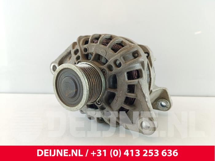 Begagnade Dynamo Iveco New Daily VI 33S14, 35C14, 35S14 Pris € 163,35 Inklusive moms erbjuds av van Deijne Onderdelen Uden B.V.