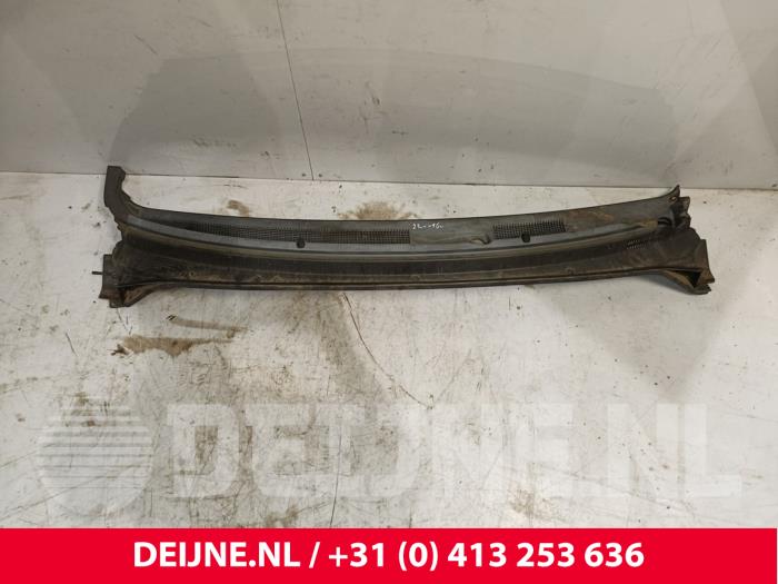 Używane Parawan Hyundai H-300 2.5 CRDi Cena € 30,25 Z VAT oferowane przez van Deijne Onderdelen Uden B.V.