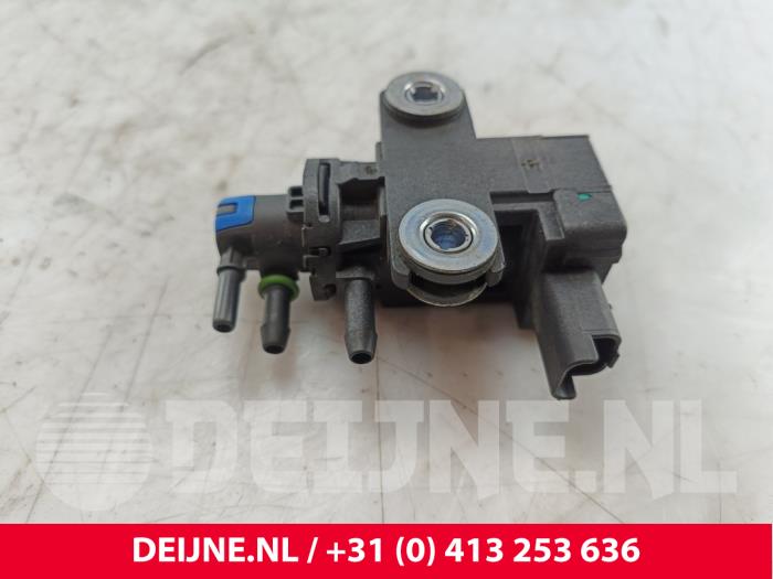 Régulateur pression turbo d'un Peugeot Expert (V1/VA/VB/VE/VF/VT/VY) 2.0 Blue HDi 120 16V 2019