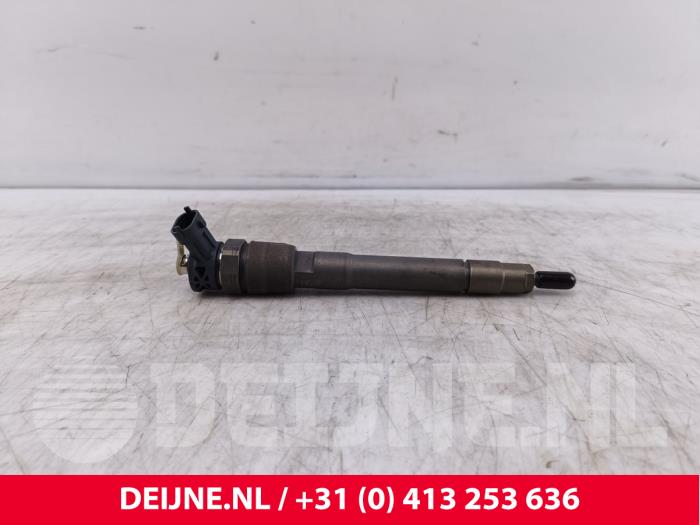 Usagé Injecteurs Renault Trafic (1FL/2FL/3FL/4FL) 1.6 dCi 120 Twin Turbo Prix € 127,05 Prix TTC proposé par van Deijne Onderdelen Uden B.V.