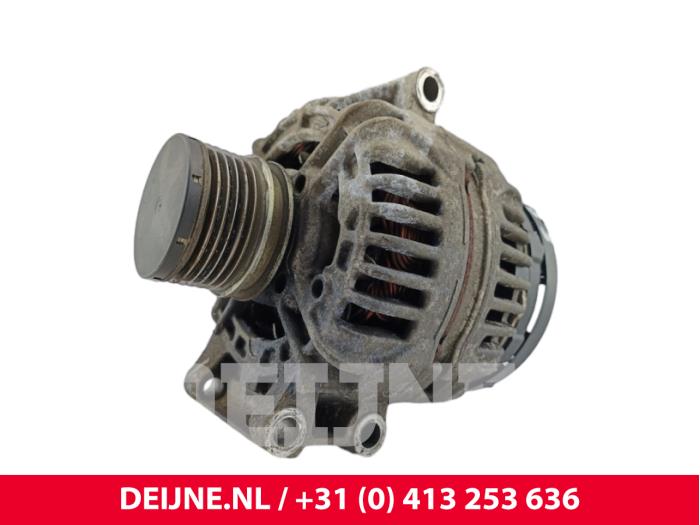 Begagnade Dynamo Renault Kangoo (KC) 1.4 Pris € 72,60 Inklusive moms erbjuds av van Deijne Onderdelen Uden B.V.