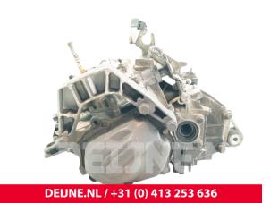 Getriebe van een Fiat Doblo Cargo (223) 1.6 16V 2005