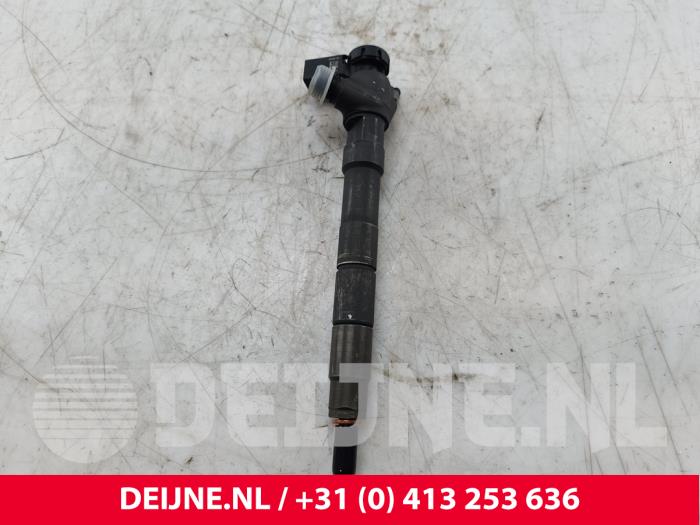 Usagé Injecteurs Volkswagen Transporter/Caravelle T6 2.0 TDI 150 Prix € 181,50 Prix TTC proposé par van Deijne Onderdelen Uden B.V.