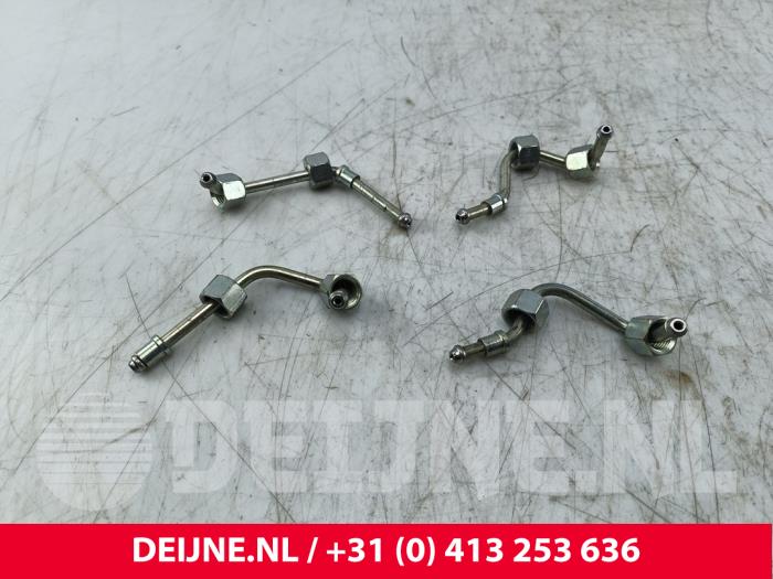 Begagnade Bränslerör högtryck Iveco New Daily IV 50C15 Pris € 60,50 Inklusive moms erbjuds av van Deijne Onderdelen Uden B.V.