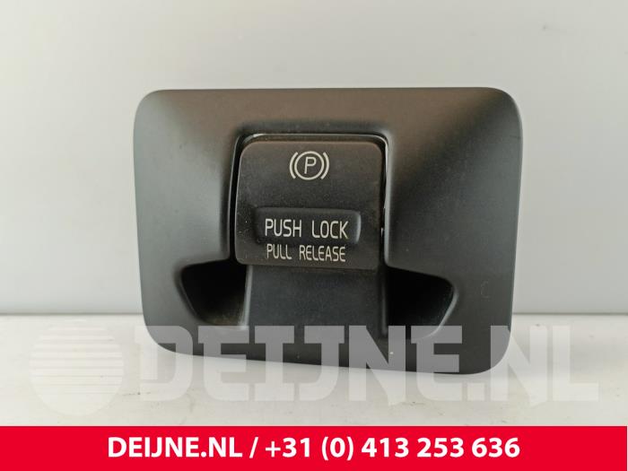 Gebrauchte Handbremse Schalter Volvo V60 I (FW/GW) 1.6 DRIVe Preis € 20,00 Margenregelung angeboten von van Deijne Onderdelen Uden B.V.