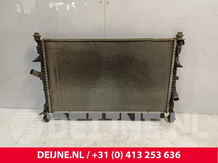 Usagé Radiateur Ford Transit Custom 2.2 TDCi 16V Prix € 30,25 Prix TTC proposé par van Deijne Onderdelen Uden B.V.