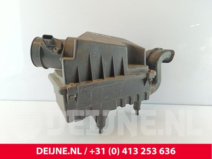 Begagnade Luftfilterhus Ford Transit Connect Pris € 30,25 Inklusive moms erbjuds av van Deijne Onderdelen Uden B.V.