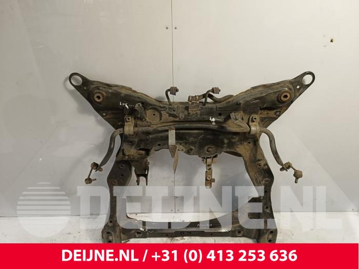 Begagnade Underram Volvo XC90 II 2.0 T8 16V Twin Engine AWD Pris € 300,00 Marginaltabell erbjuds av van Deijne Onderdelen Uden B.V.