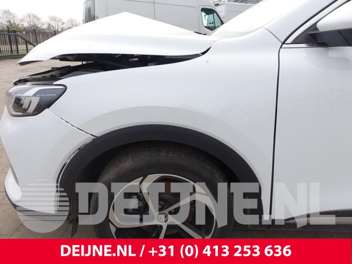 Używane Ekran lewy przód MG HS/EHS I (AS23) 1.5 EHS T-GDI Hybrid Cena € 242,00 Z VAT oferowane przez van Deijne Onderdelen Uden B.V.