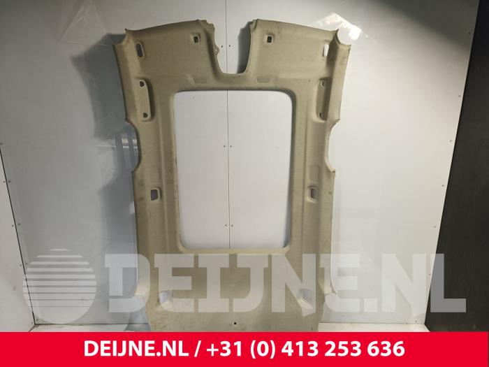 Używane Podsufitka Volvo XC40 (XZ) 1.5 T4 Plug-in Hybrid 12V Cena € 300,00 Procedura marży oferowane przez van Deijne Onderdelen Uden B.V.