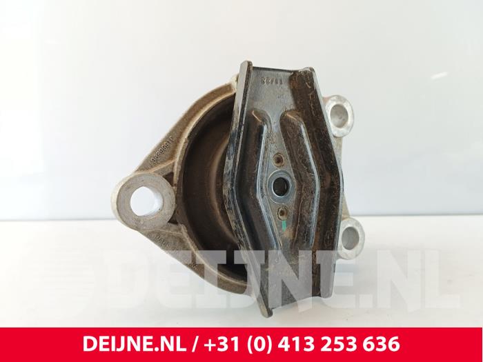 Engine mount from a Polestar Polestar 2 78kWh Long Range Single Motor 2023