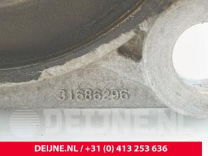 Engine mount from a Polestar Polestar 2 78kWh Long Range Single Motor 2023
