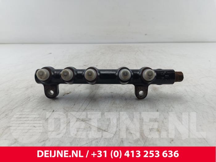Usagé Système d'injection Citroen Jumpy 2.0 Blue HDI 120 Prix € 42,35 Prix TTC proposé par van Deijne Onderdelen Uden B.V.