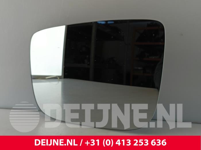 Używane Szyba lusterka lewego Volvo XC60 I (DZ) 2.0 D4 16V Cena € 90,00 Procedura marży oferowane przez van Deijne Onderdelen Uden B.V.