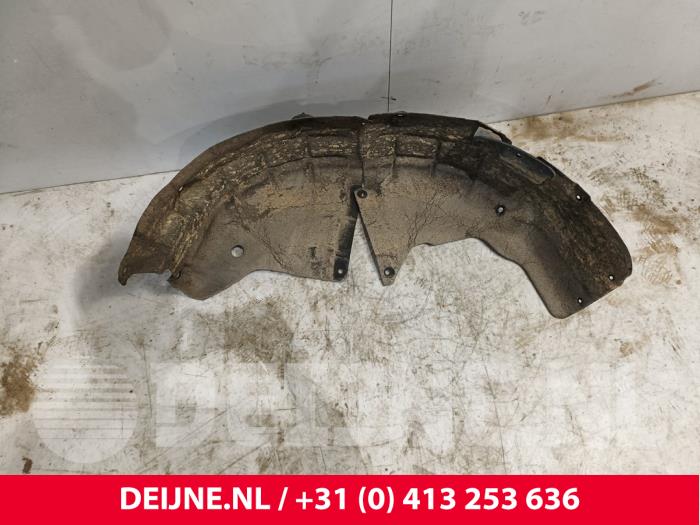 Używane Nadkole Mercedes Citan (420.6) 1.5 110 CDI Cena € 48,40 Z VAT oferowane przez van Deijne Onderdelen Uden B.V.