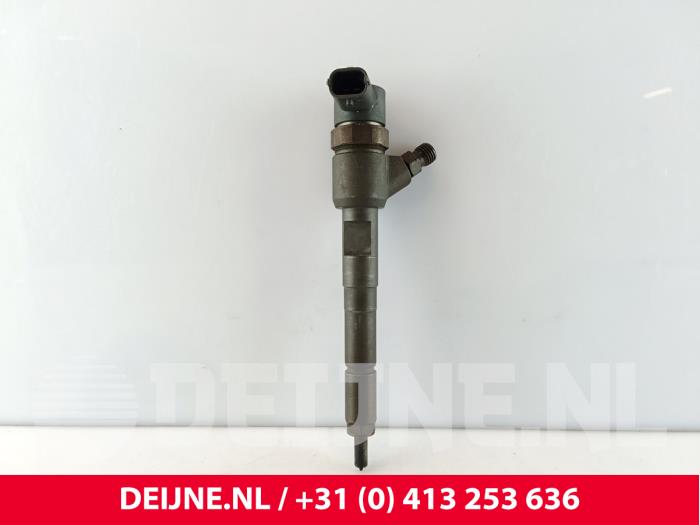 Usados Inyector (diésel) Opel Combo (Corsa C) 1.3 CDTI 16V Precio € 36,30 IVA incluido ofrecido por van Deijne Onderdelen Uden B.V.