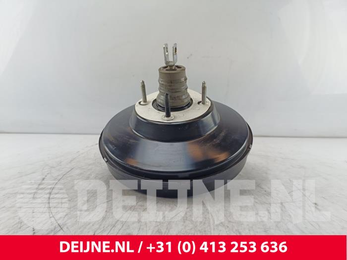 Begagnade Bromsservo Volvo V40 (MV) 2.0 T3 16V Pris € 45,00 Marginaltabell erbjuds av van Deijne Onderdelen Uden B.V.