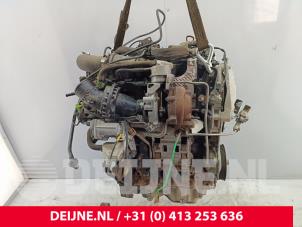 Motor van een Mercedes-Benz Vito (447.6) 1.6 111 CDI 16V 2015