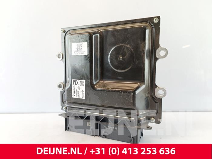 Used Engine management computer Volvo V40 (MV) 2.0 T3 16V Price € 75,00 Margin scheme offered by van Deijne Onderdelen Uden B.V.