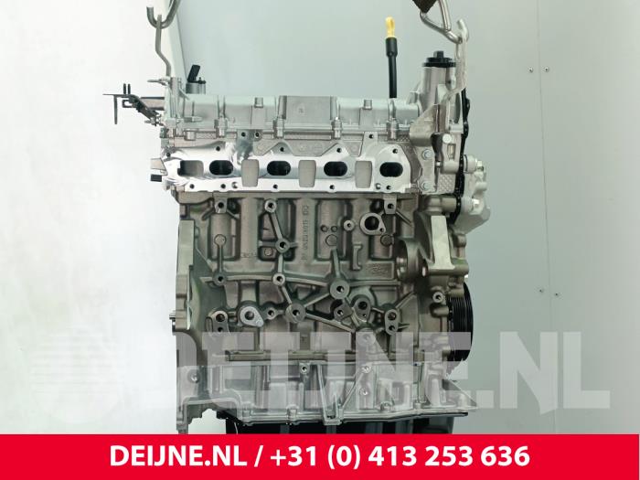 Engine from a Ford Transit 2.0 TDCi 16V Eco Blue 105 2025