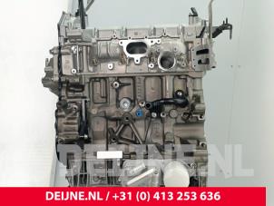 Engine from a Ford Transit 2.0 TDCi 16V Eco Blue 105 2023