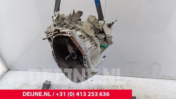 Gebrauchte Getriebe Nissan NV 200 (M20M) 1.5 dCi 105 Preis € 393,25 Mit Mehrwertsteuer angeboten von van Deijne Onderdelen Uden B.V.
