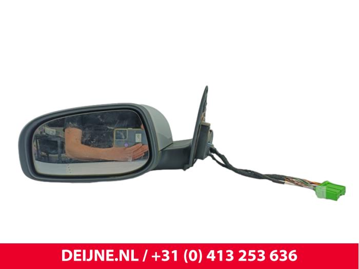 Begagnade Skärmspegel, vänster Volvo S80 (TR/TS) 2.9 T6 24V Pris € 150,00 Marginaltabell erbjuds av van Deijne Onderdelen Uden B.V.