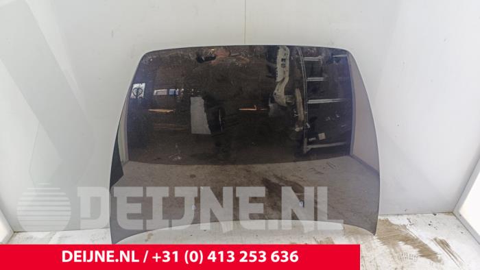 Używane Maska Volvo C70 (MC) 2.4i 20V Cena € 75,00 Procedura marży oferowane przez van Deijne Onderdelen Uden B.V.