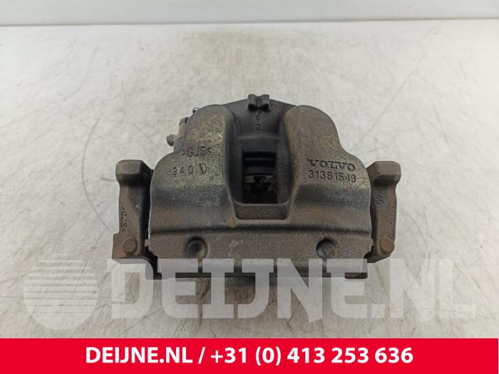 Usagé Etrier de frein avant droit Volvo XC90 II 2.0 T5 16V AWD Prix € 35,00 Règlement à la marge proposé par van Deijne Onderdelen Uden B.V.