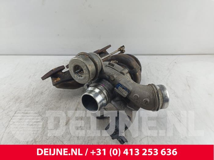 Gebrauchte Turbo Volvo V60 I (FW/GW) 2.0 T6 16V Preis € 450,00 Margenregelung angeboten von van Deijne Onderdelen Uden B.V.