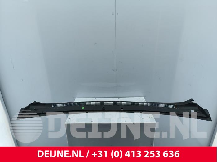Używane Parawan Volkswagen Transporter T5 2.0 TDI DRF Cena € 54,45 Z VAT oferowane przez van Deijne Onderdelen Uden B.V.