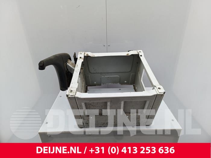 Begagnade Sätesram Mercedes Sprinter 3,5t (907.6/910.6) 314 CDI 2.1 D FWD Pris € 96,80 Inklusive moms erbjuds av van Deijne Onderdelen Uden B.V.