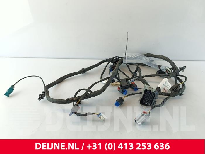 Begagnade Kablage Volvo EX30 Single Motor Pris € 121,00 Inklusive moms erbjuds av van Deijne Onderdelen Uden B.V.