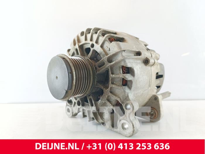 Begagnade Dynamo Volkswagen Caddy III (2KA,2KH,2CA,2CH) 1.6 TDI 16V Pris € 36,30 Inklusive moms erbjuds av van Deijne Onderdelen Uden B.V.
