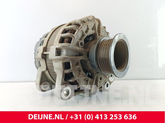 Dynamo from a Volvo XC60 I (DZ) 2.0 D4 16V 2014