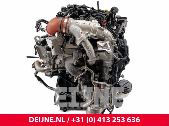 Engine from a Volkswagen Crafter (SY) 2.0 TDI RWD 2025