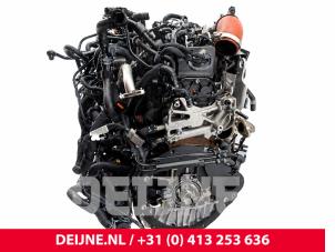 Engine from a Volkswagen Crafter (SY) 2.0 TDI RWD 2025