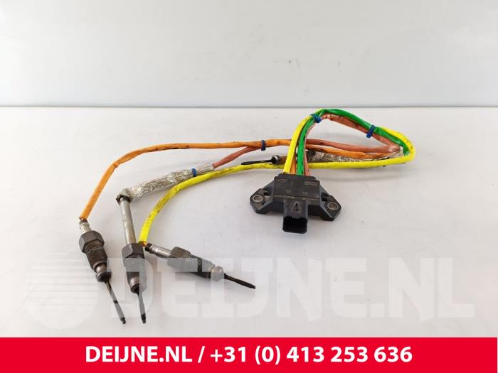 Gebrauchte Auspuff Temperatursensor Mercedes Citan (420.6) 1.5 110 CDI Preis € 90,75 Mit Mehrwertsteuer angeboten von van Deijne Onderdelen Uden B.V.