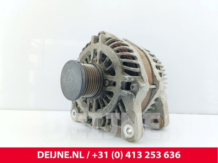Gebrauchte Dynamo Renault Trafic (1FL/2FL/3FL/4FL) 1.6 dCi 145 Twin Turbo Preis € 54,45 Mit Mehrwertsteuer angeboten von van Deijne Onderdelen Uden B.V.