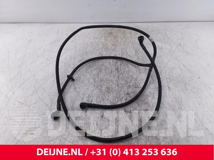 Usagé Conduit (divers) Volkswagen Crafter (SY) e-Crafter FWD Prix € 30,25 Prix TTC proposé par van Deijne Onderdelen Uden B.V.