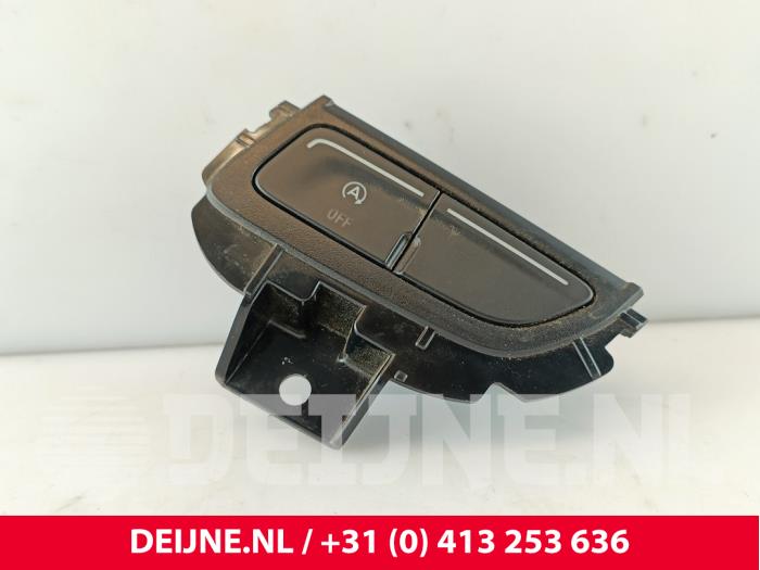 Używane Przelacznik Start/Stop Ford Transit Custom 2.0 TDCi 16V Eco Blue 130 mHEV Cena € 12,10 Z VAT oferowane przez van Deijne Onderdelen Uden B.V.