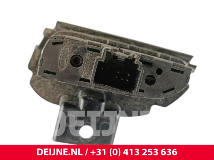 Używane Przelacznik Ford Transit Custom 2.0 TDCi 16V Eco Blue 130 mHEV Cena € 24,20 Z VAT oferowane przez van Deijne Onderdelen Uden B.V.