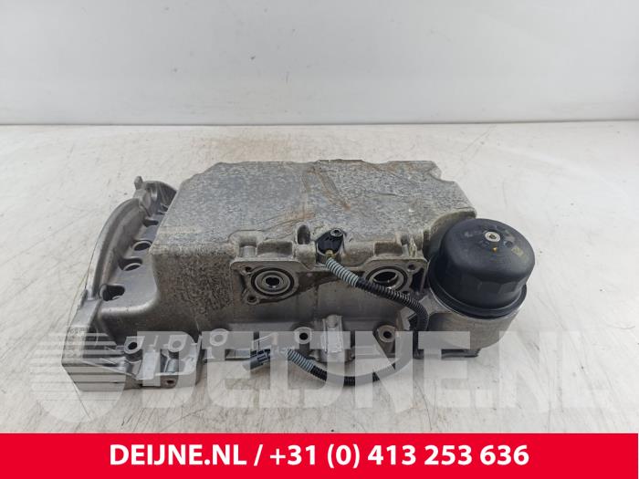 Gebrauchte Ölwanne Volvo V60 II (ZW) 2.0 T6 16V Twin Engine Preis € 300,00 Margenregelung angeboten von van Deijne Onderdelen Uden B.V.